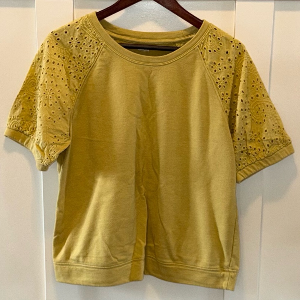 Sonoma Women’s Yellow Eyelet Sleeve Top